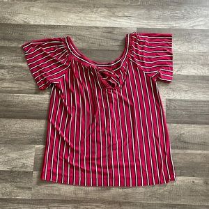 Stretchy loft shirt/ soft material /off the shoulder top